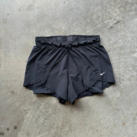Nike Training Shorts Flex Essentials 2in1 Womens M Black Running Athletic Active - Picture 1 of 12
